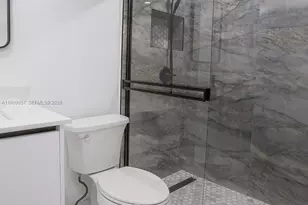 13250 SW 7th Ct, Pembroke Pines, FL 33027 - Photo 23