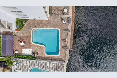 121 Golden Isles Dr #205, Hallandale Beach, FL 33009 - Photo 57