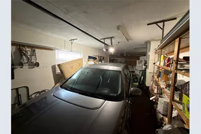 4635 NW 44th St, Tamarac, FL 33319 - Photo 9