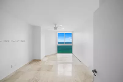 4775 Collins Ave #1903, Miami Beach, FL 33140 - Photo 19