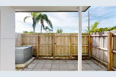 2221 SE 26th Ln, Homestead, FL 33035 - Photo 37