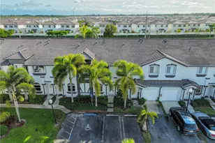 2221 SE 26th Ln, Homestead, FL 33035 - Photo 43