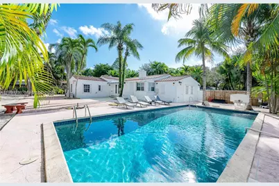 2379 Overbrook St, Coconut Grove, FL 33133 - Photo 1