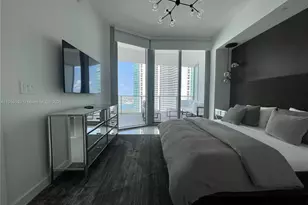 851 NE 1st Ave, Miami, FL 33132 - Photo 7