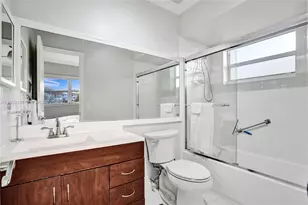 3501 NW 47th Ave, Lauderdale Lakes, FL 33319 - Photo 11