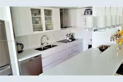 301 174th St #1901, Sunny Isles Beach, FL 33160 - Photo 5