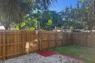 2288 NE 42nd Ave, Homestead, FL 33033 - Photo 17