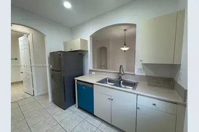 2288 NE 42nd Ave, Homestead, FL 33033 - Photo 9