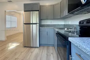 530 NE 71st St, Miami, FL 33138 - Photo 11