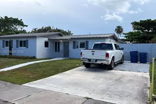 17902 NW 81st Ct, Hialeah, FL 33015 - Photo 1
