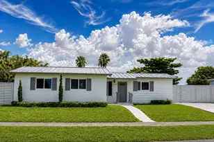 17902 NW 81st Ct, Hialeah, FL 33015 - Photo 1