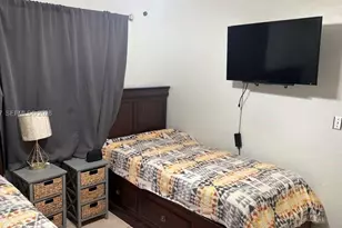 17902 NW 81st Ct, Hialeah, FL 33015 - Photo 15