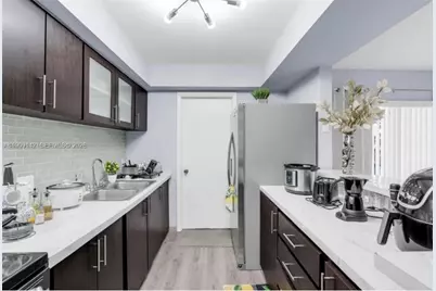8401 SW 107th Ave #311E, Miami, FL 33173 - Photo 3