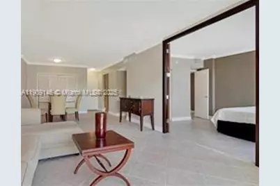 1455 N Treasure Dr #3R, North Bay Village, FL 33141 - Photo 3