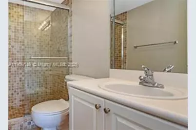 1455 N Treasure Dr #3R, North Bay Village, FL 33141 - Photo 17