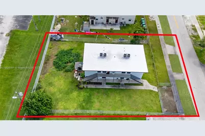 10015 SW 170th Ter, Miami, FL 33157 - Photo 13