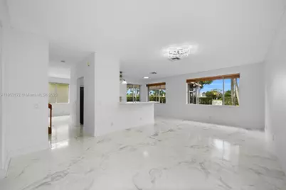 4593 NW 7th Pl #4593, Deerfield Beach, FL 33442 - Photo 13