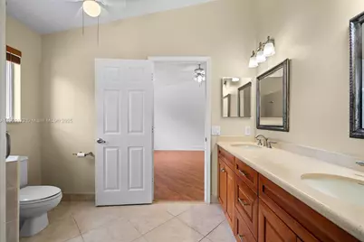 4593 NW 7th Pl #4593, Deerfield Beach, FL 33442 - Photo 25