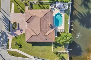 1109 SE 12th St, Deerfield Beach, FL 33441 - Photo 3