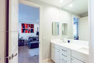 2546 Sanctuary Dr, Weston, FL 33327 - Photo 47