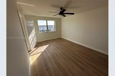 2560 NW 103rd Ave #402, Sunrise, FL 33322 - Photo 21