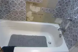 2800 NW 9th Pl, Fort Lauderdale, FL 33311 - Photo 5