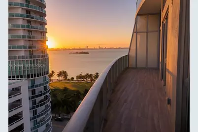 488 NE 18th St #1209, Miami, FL 33132 - Photo 13
