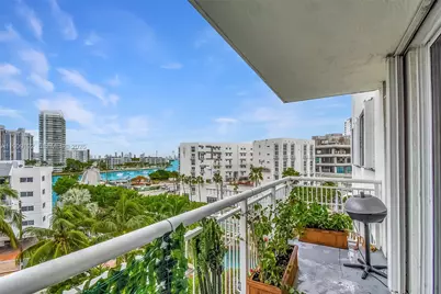 1688 West Ave #602, Miami Beach, FL 33139 - Photo 9