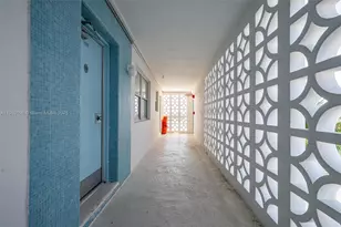 9101 E Bay Harbor Dr, Bay Harbor Islands, FL 33154 - Photo 31