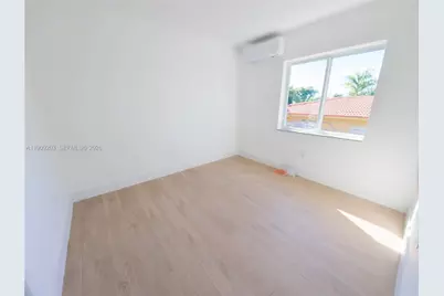 2000 NW 29th St #1, Miami, FL 33142 - Photo 5