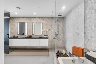 88 SW 7th St, Miami, FL 33130 - Photo 43