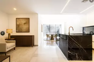 88 SW 7th St, Miami, FL 33130 - Photo 11