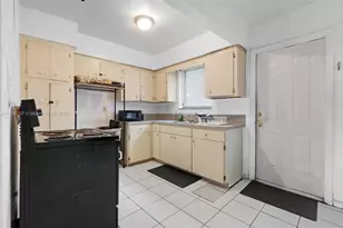 16301 NW 32nd Ave, Miami Gardens, FL 33054 - Photo 7