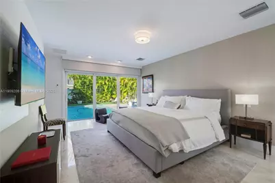 1616 S Bayshore Dr, Miami, FL 33133 - Photo 27