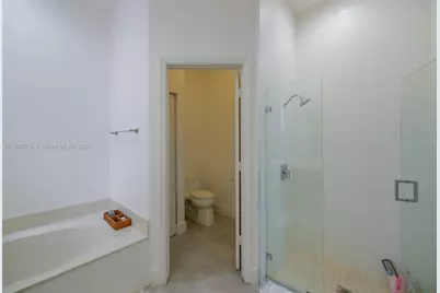1868 Harbor View Cir, Weston, FL 33327 - Photo 27