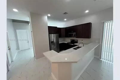 1975 NW 100th Way #0, Pembroke Pines, FL 33024 - Photo 7