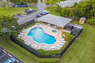 523 Trace Cir, Deerfield Beach, FL 33441 - Photo 19