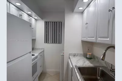 523 Trace Cir #105, Deerfield Beach, FL 33441 - Photo 5