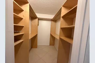 523 Trace Cir #105, Deerfield Beach, FL 33441 - Photo 17