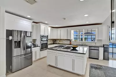 18300 SW 158th St, Miami, FL 33187 - Photo 51