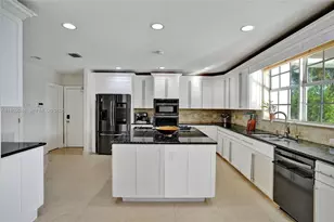 18300 SW 158th St, Miami, FL 33187 - Photo 47