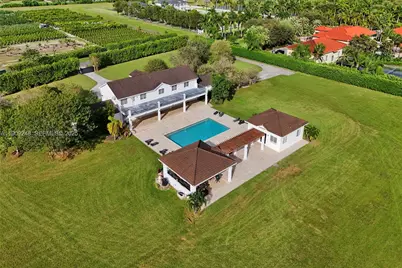 18300 SW 158th St, Miami, FL 33187 - Photo 35