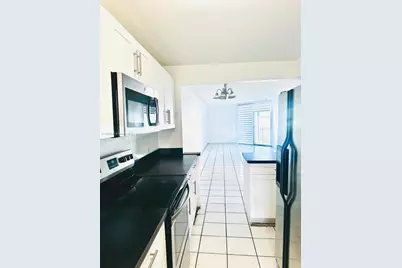 1750 W 46th St #535, Hialeah, FL 33012 - Photo 17