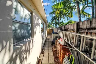 2631 Wilson St, Hollywood, FL 33020 - Photo 25