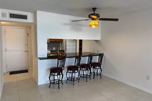 10700 SW 108th Ave, Miami, FL 33176 - Photo 15