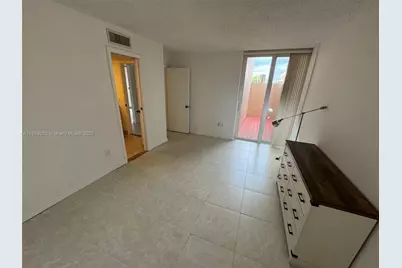 10700 SW 108th Ave #C113, Miami, FL 33176 - Photo 17