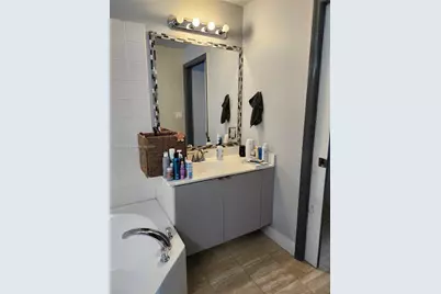 9805 NW 52nd St #312, Doral, FL 33178 - Photo 11