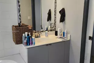 9805 NW 52nd St, Doral, FL 33178 - Photo 11