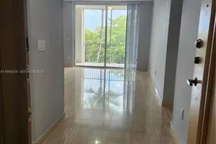9805 NW 52nd St, Doral, FL 33178 - Photo 5