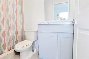 544 NE 5th St, Florida City, FL 33034 - Photo 15